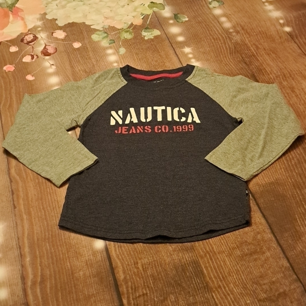 Nautica top size 5